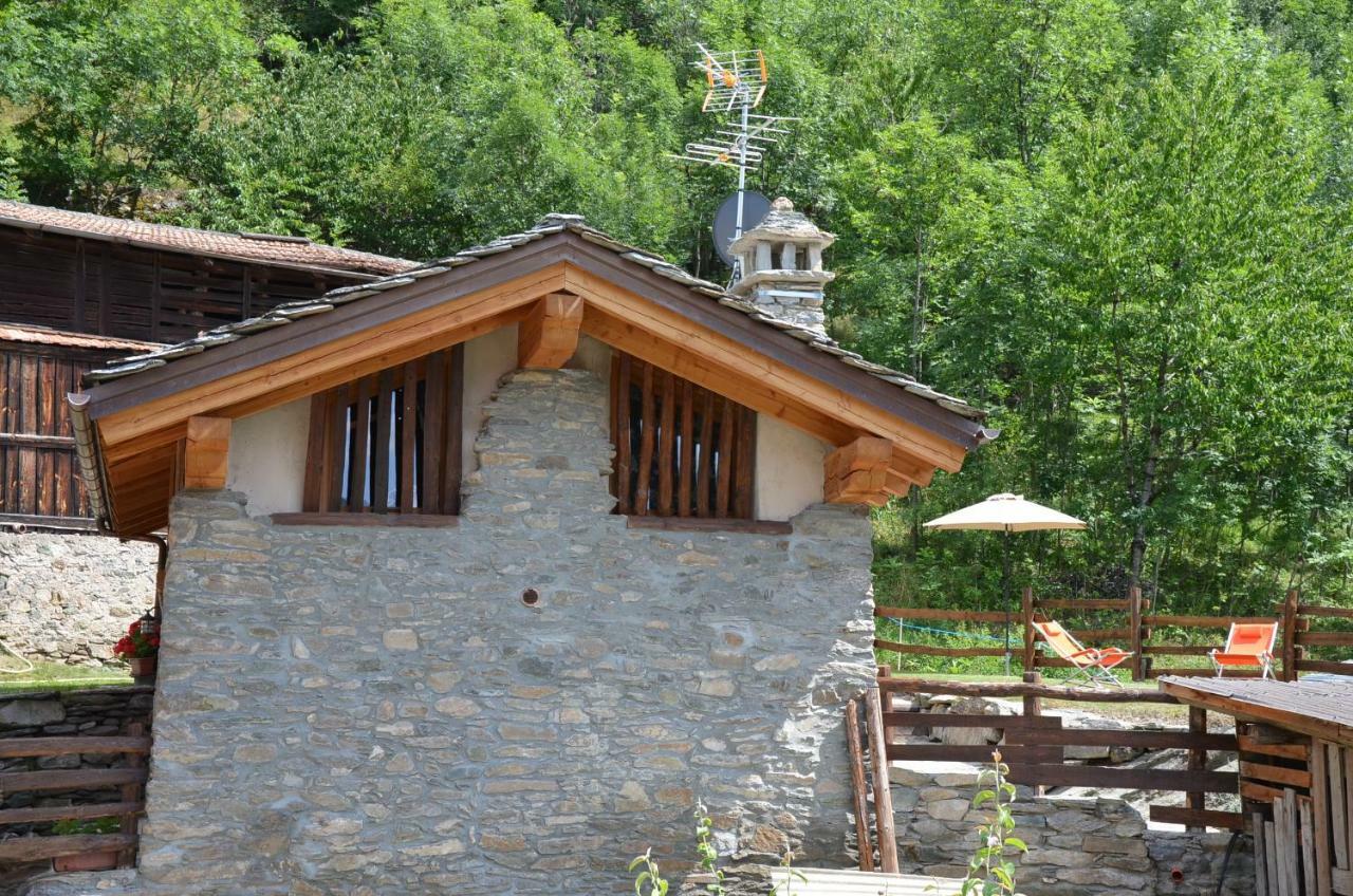 Holiday House With Garden And Enchanting View 维莱内乌韦 外观 照片