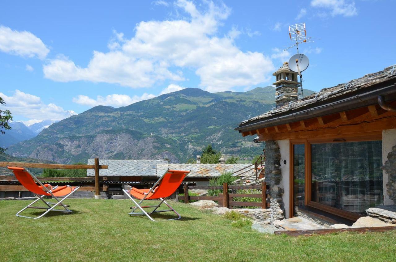 Holiday House With Garden And Enchanting View 维莱内乌韦 外观 照片